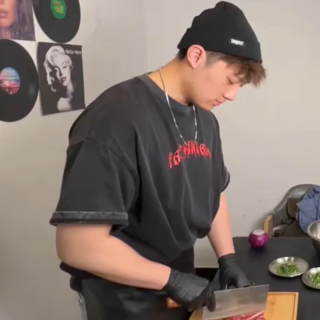东北宏森烤肉花都店