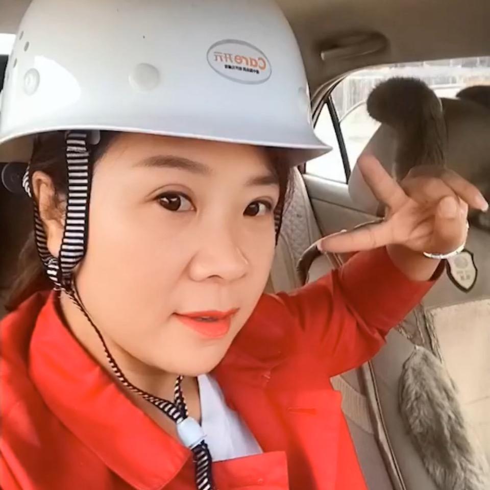 荣姐植筋加固：粘钢板碳铅纬加