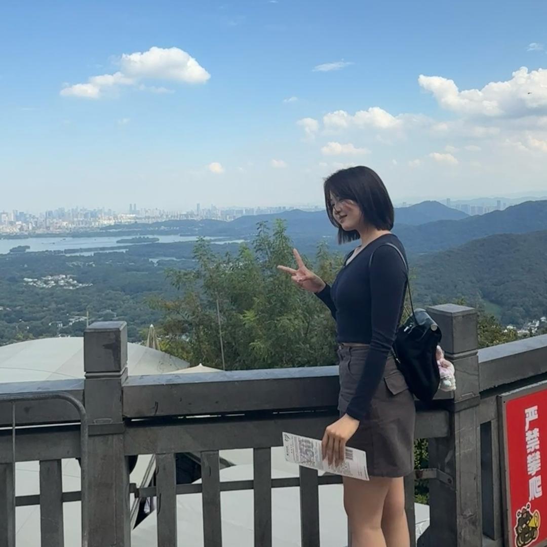 SS姗姗