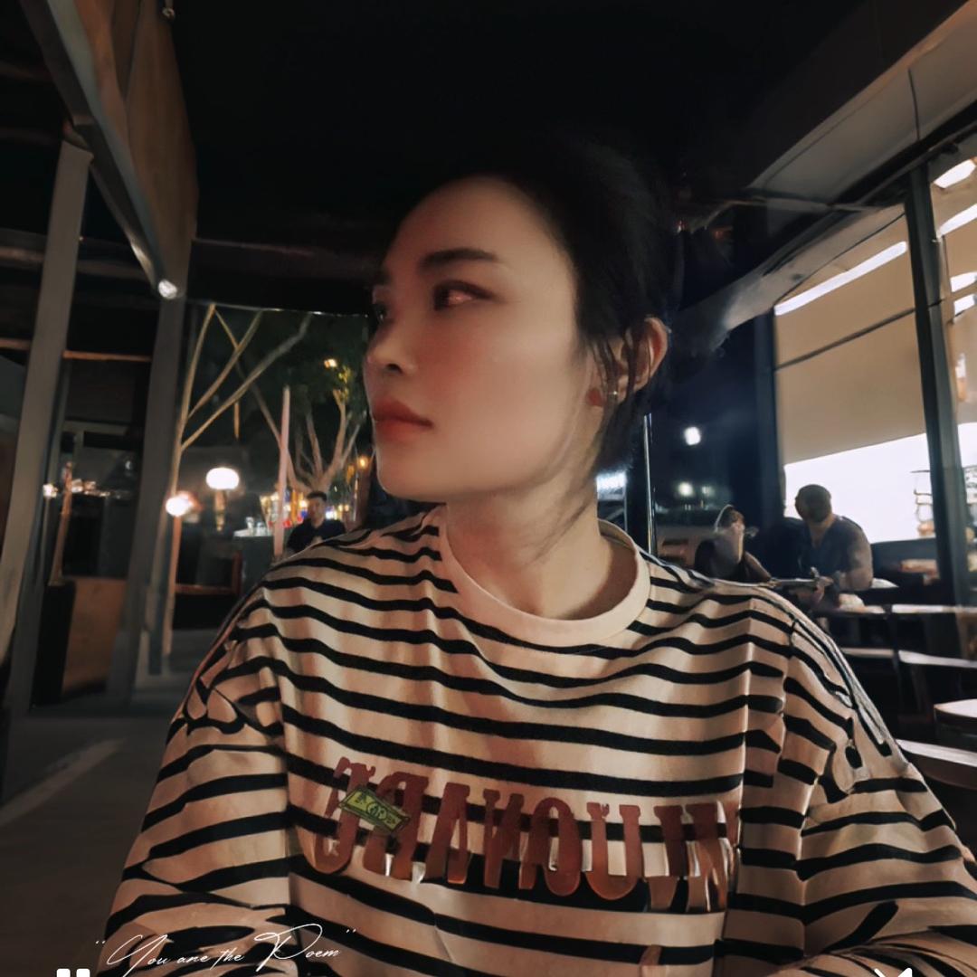 张伟丽--太阳能路灯厂家