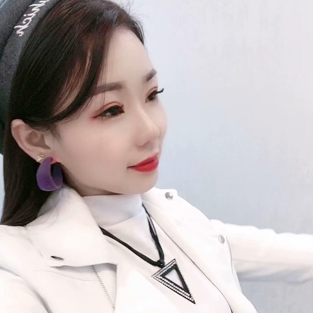云云🎤