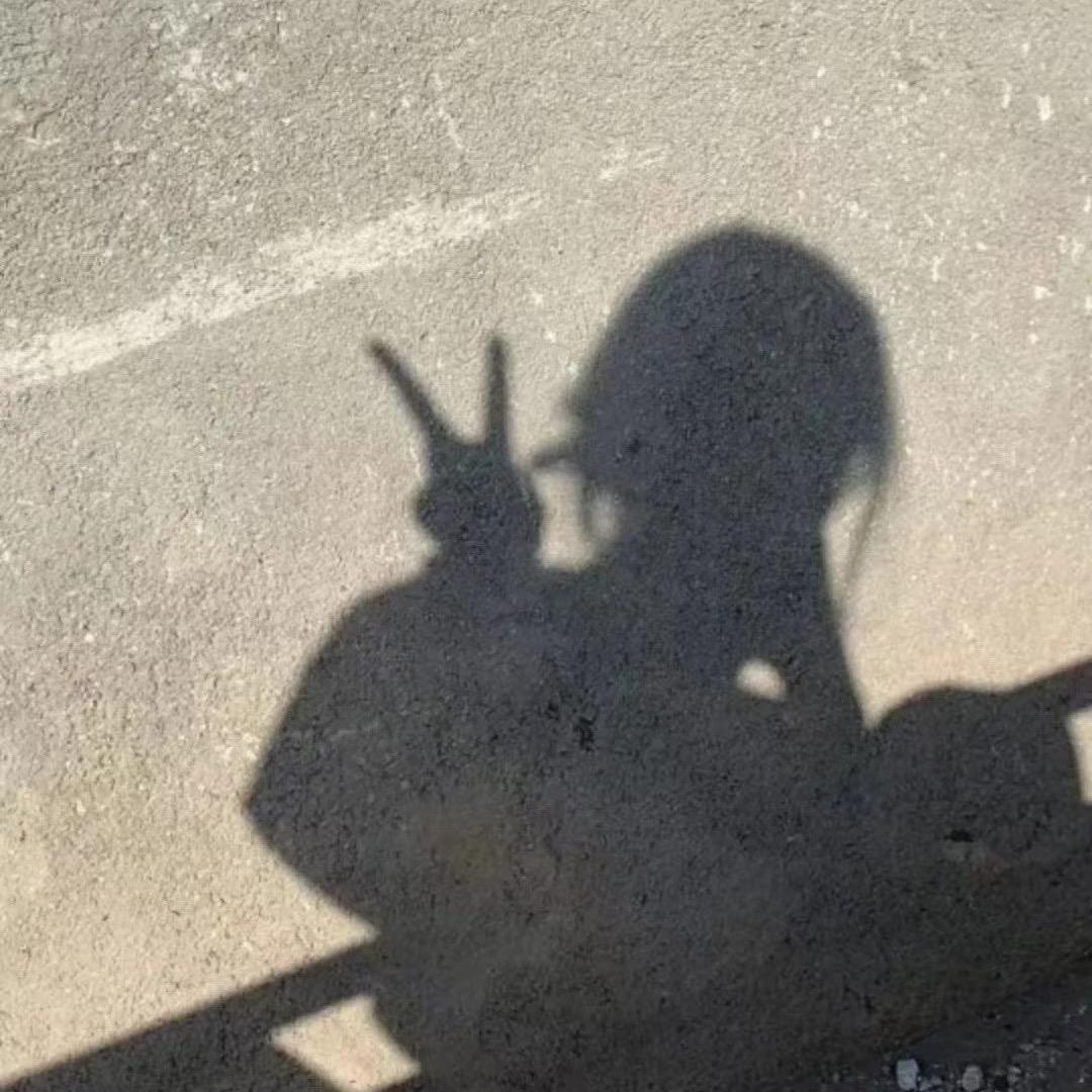 🌻圆咕隆咚