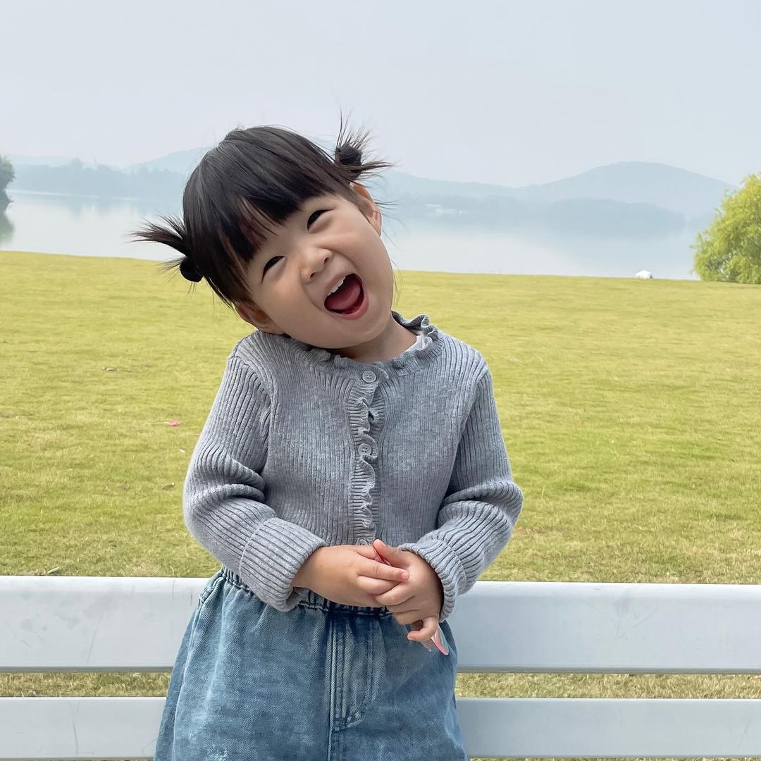 爱吃玉米的小丸子