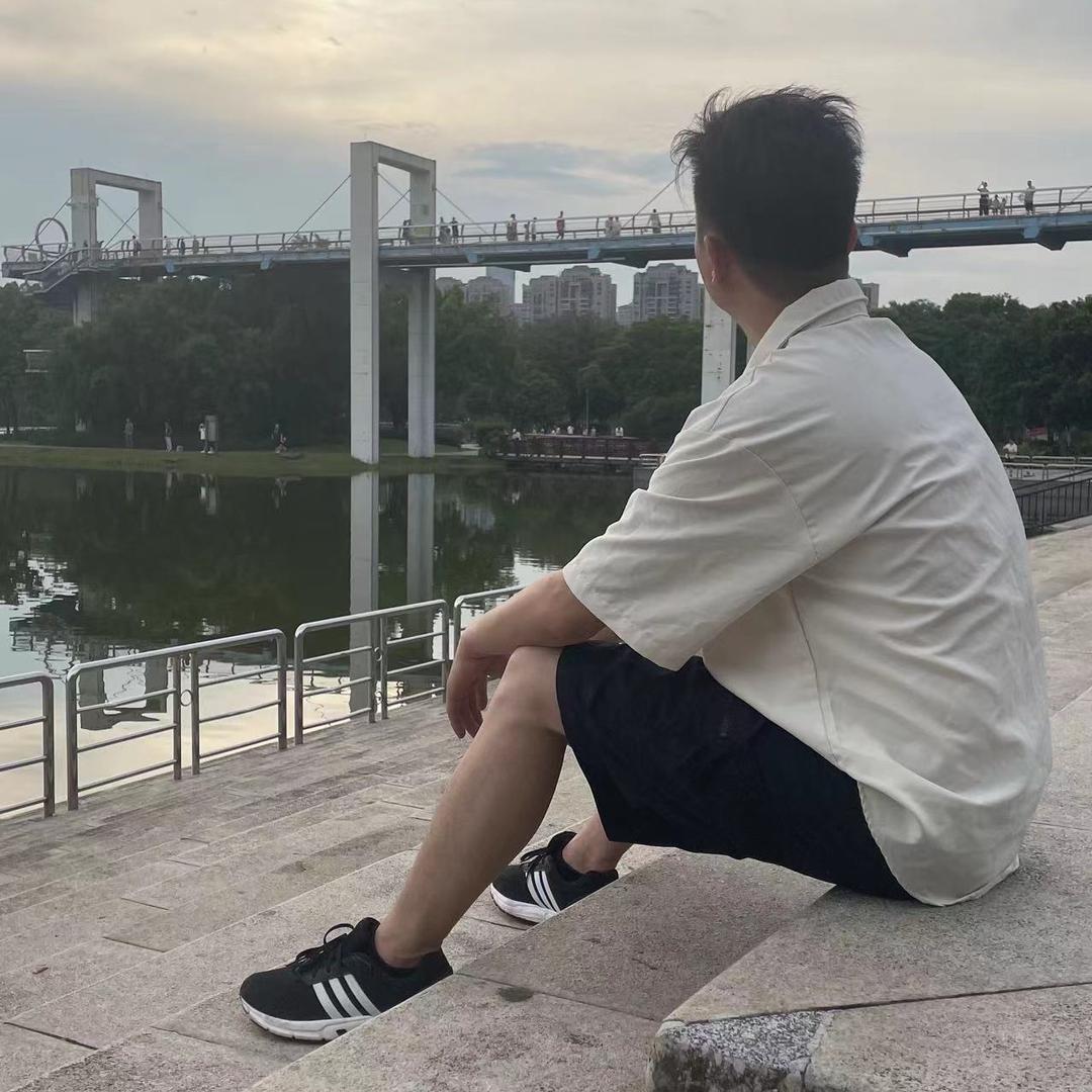 阿董