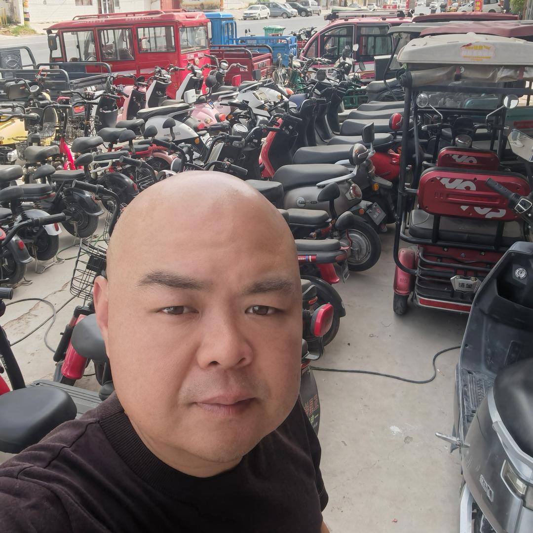 尉氏玖兴二手电动车（光头哥）