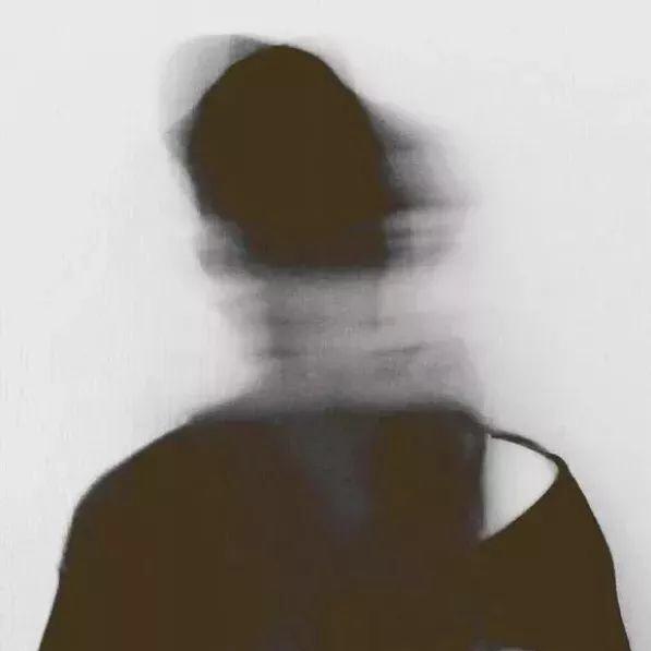 L ㅤ