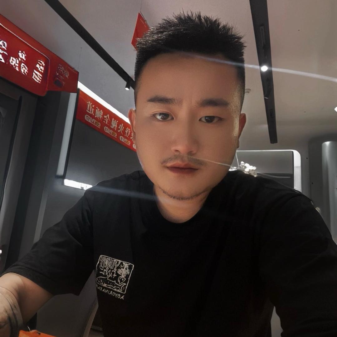 吉首家居吴武权