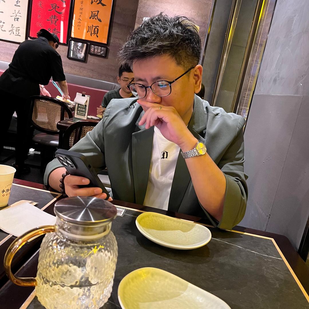 时宇博