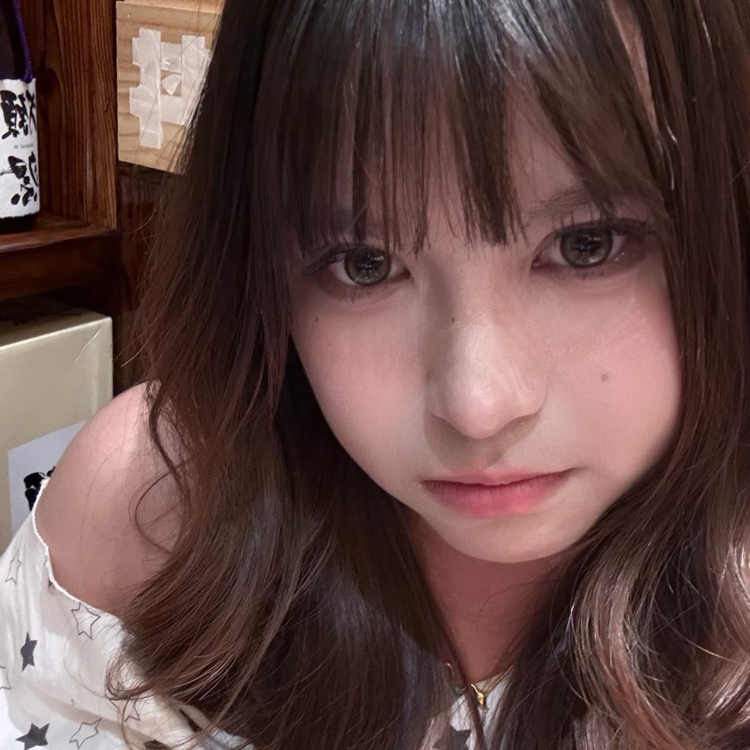 少吃桃冻.🍑