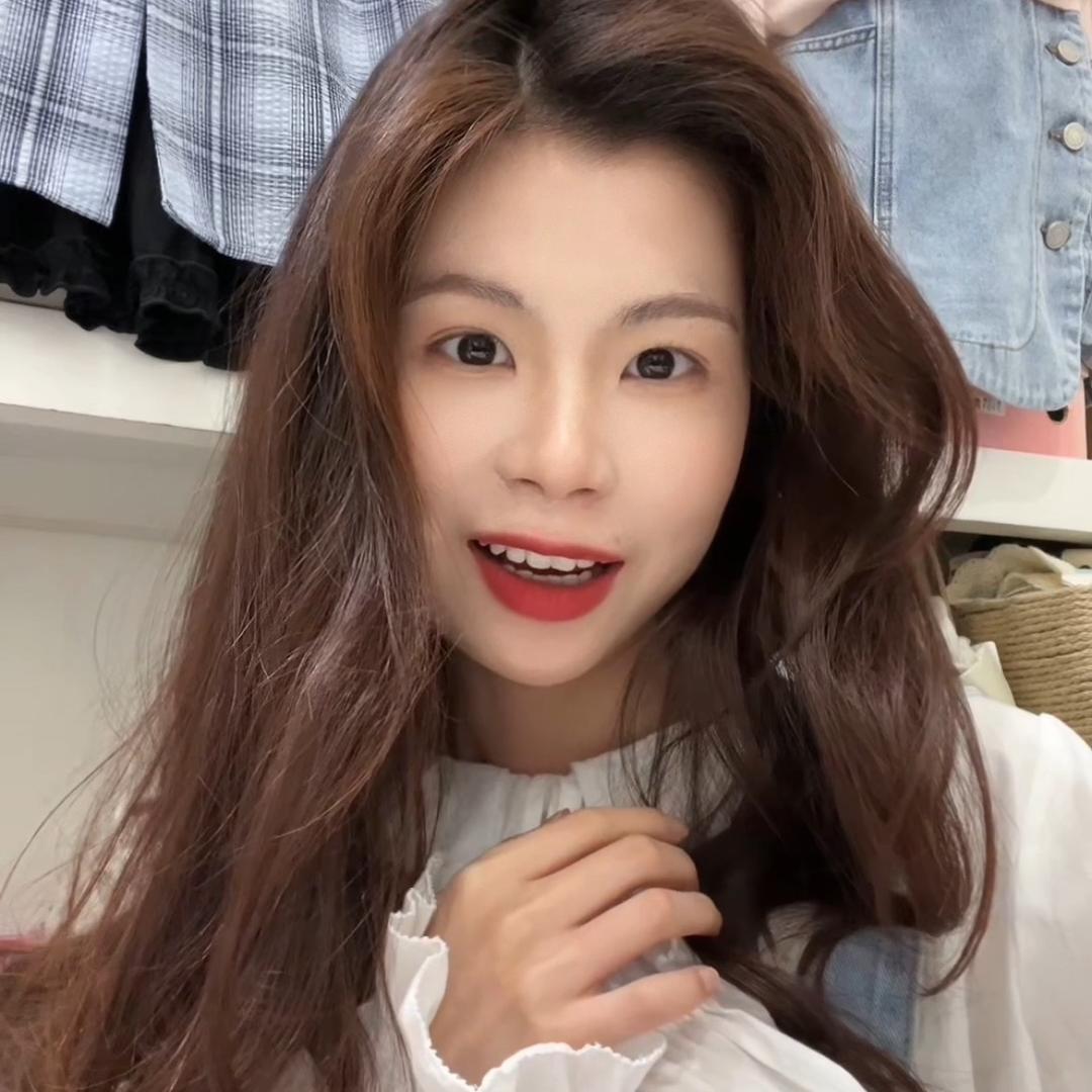 慧慧.