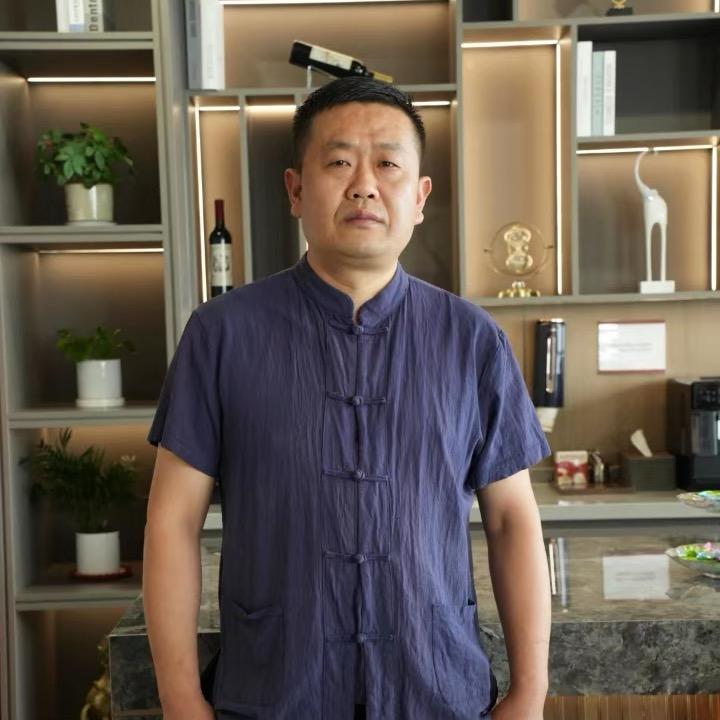 弘健健康管理-欣冉教练