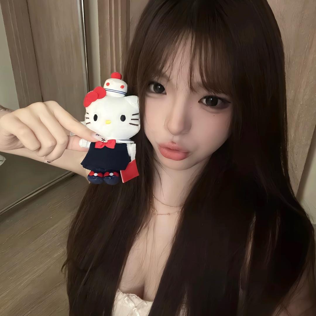 小玉玉꒦ິ^꒦ິ