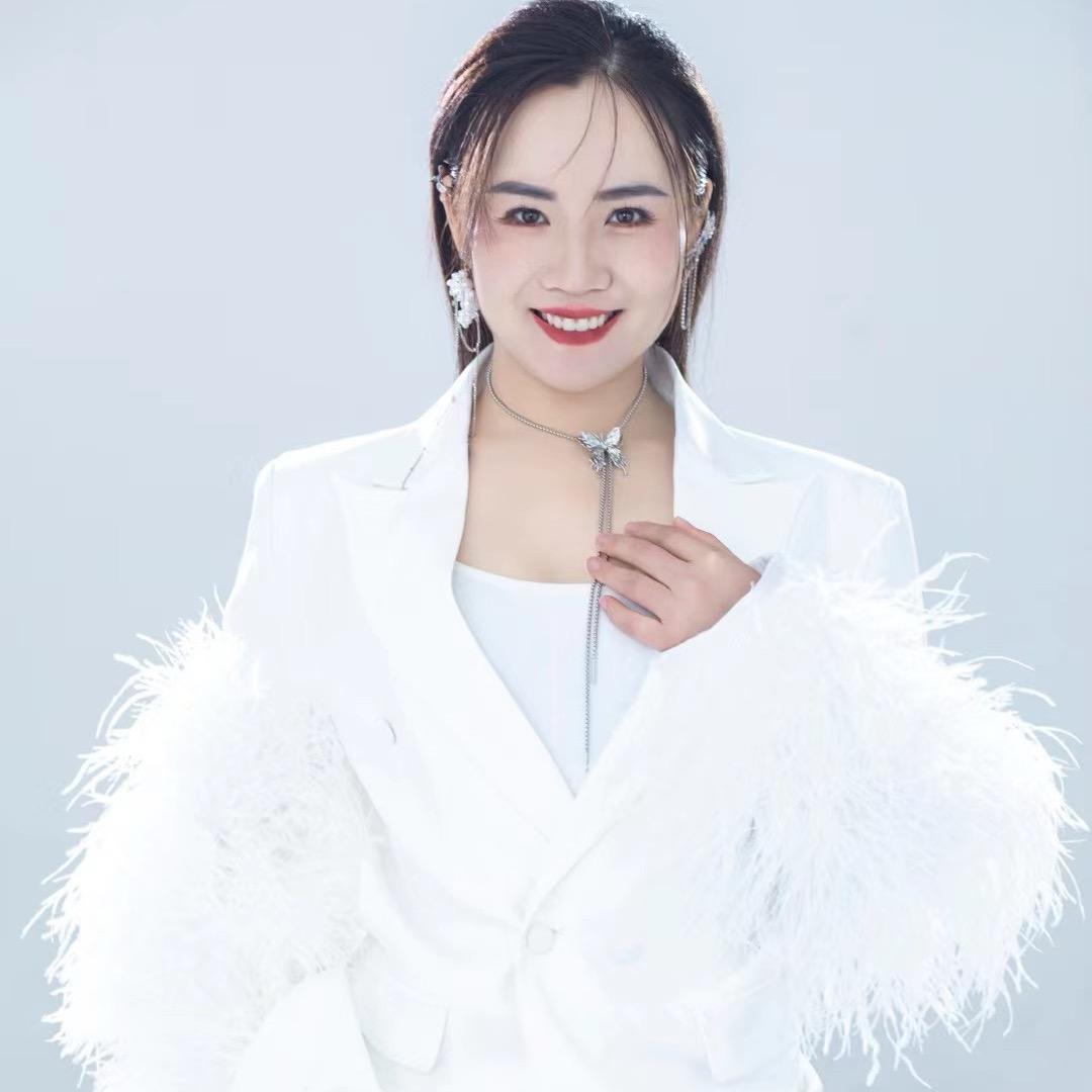 张莹🎵