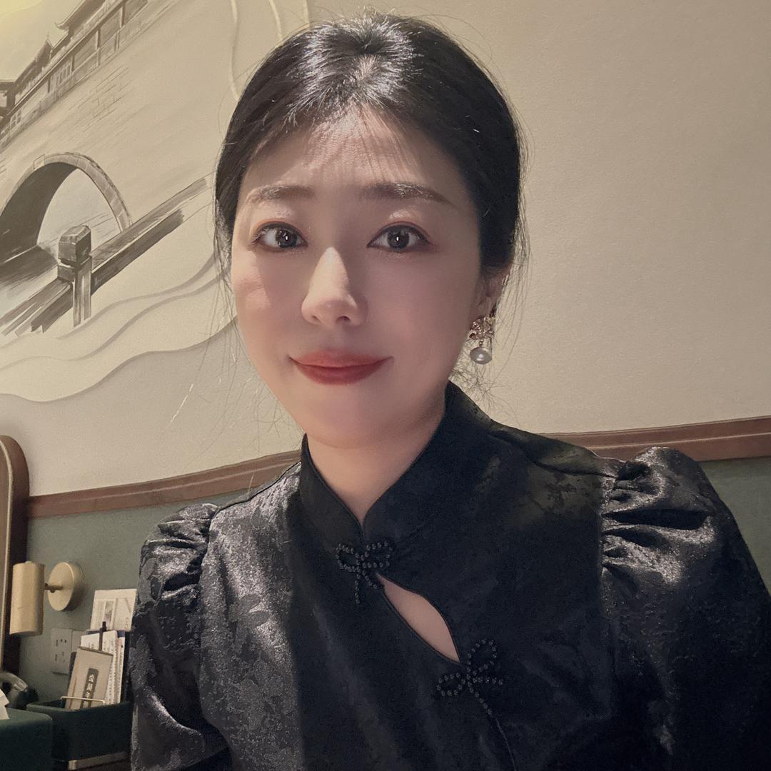 杨娜娜LUNA®