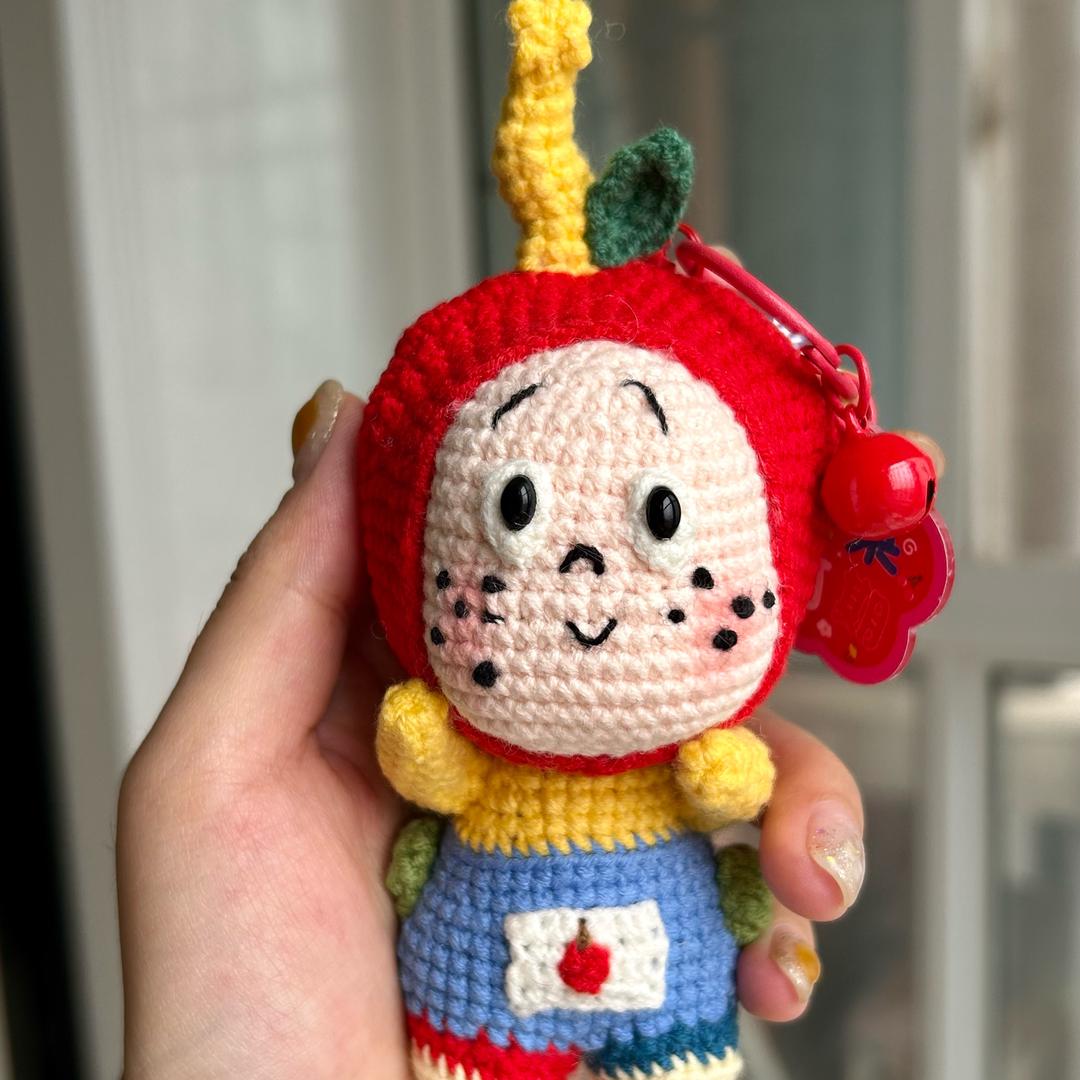 毛线团子主理人（接🥚）