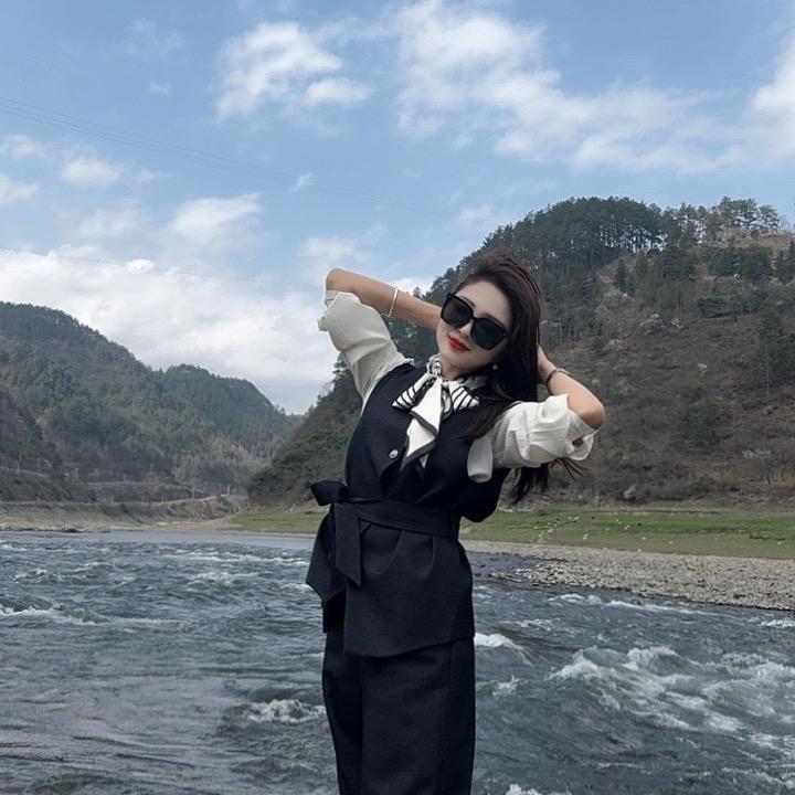 烟儿🌻🌻🌻