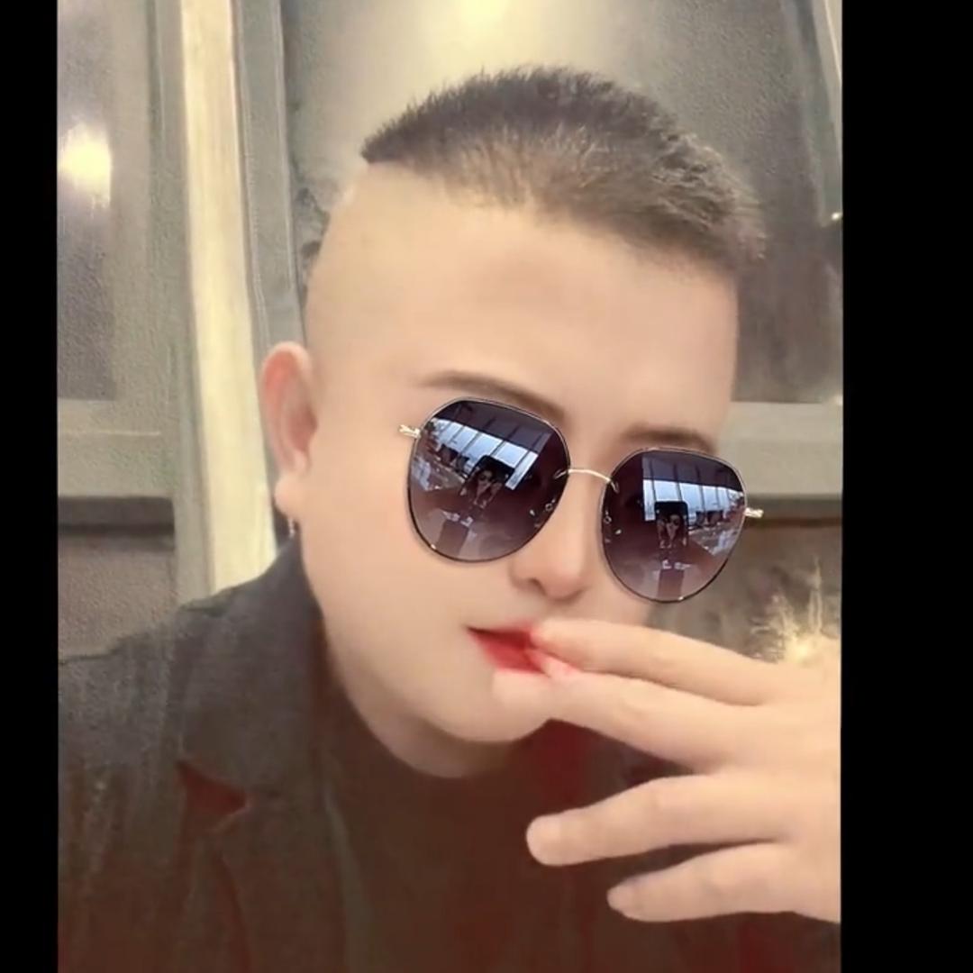 重庆飞哥