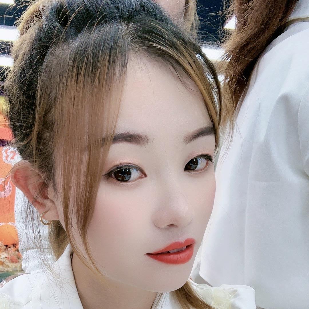 兰兰爱山歌）