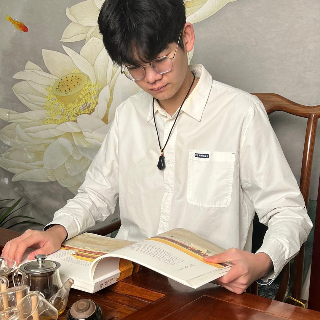 范公子（新疆和田玉）