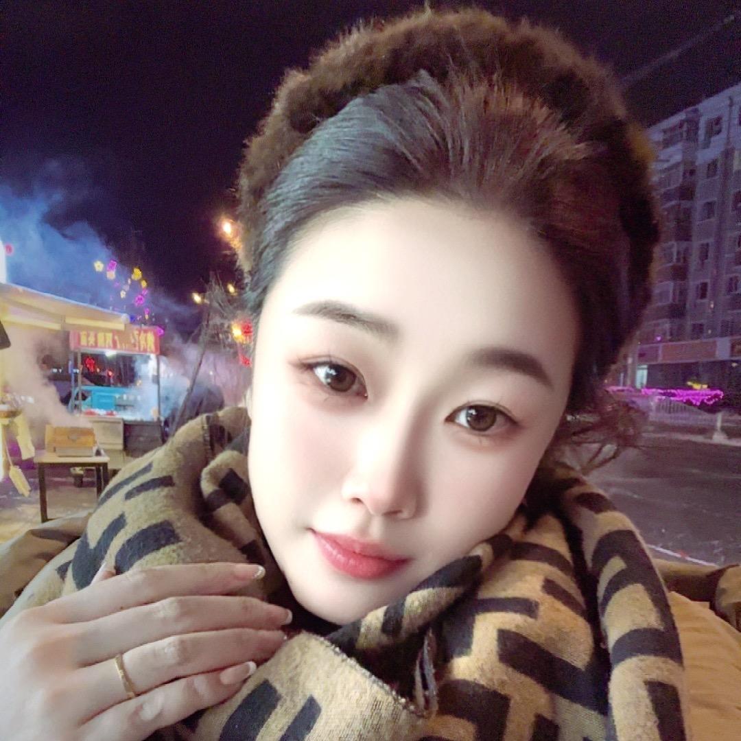 四海鲜 小花🌸