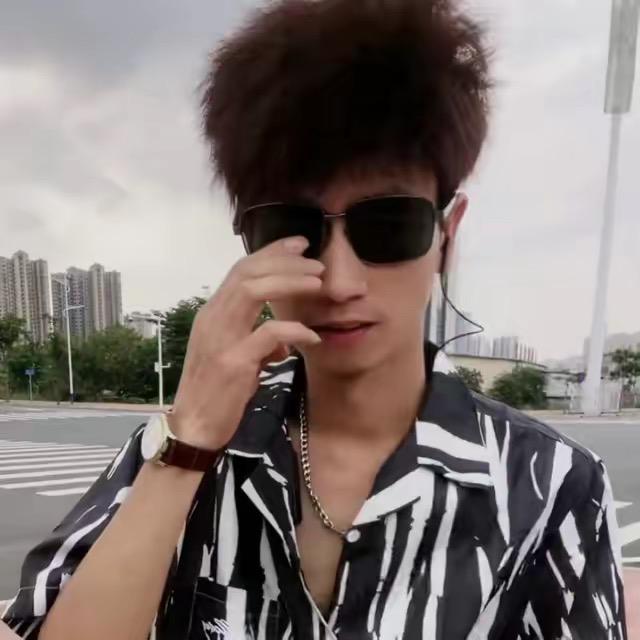 东门邵杰（户外）