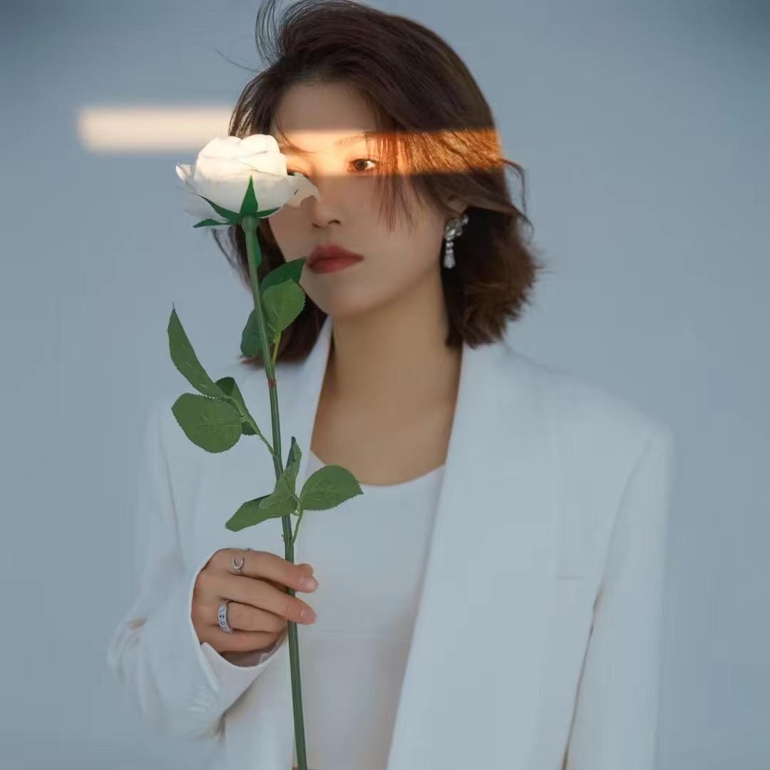 如花家莒县眉形设计梁老师