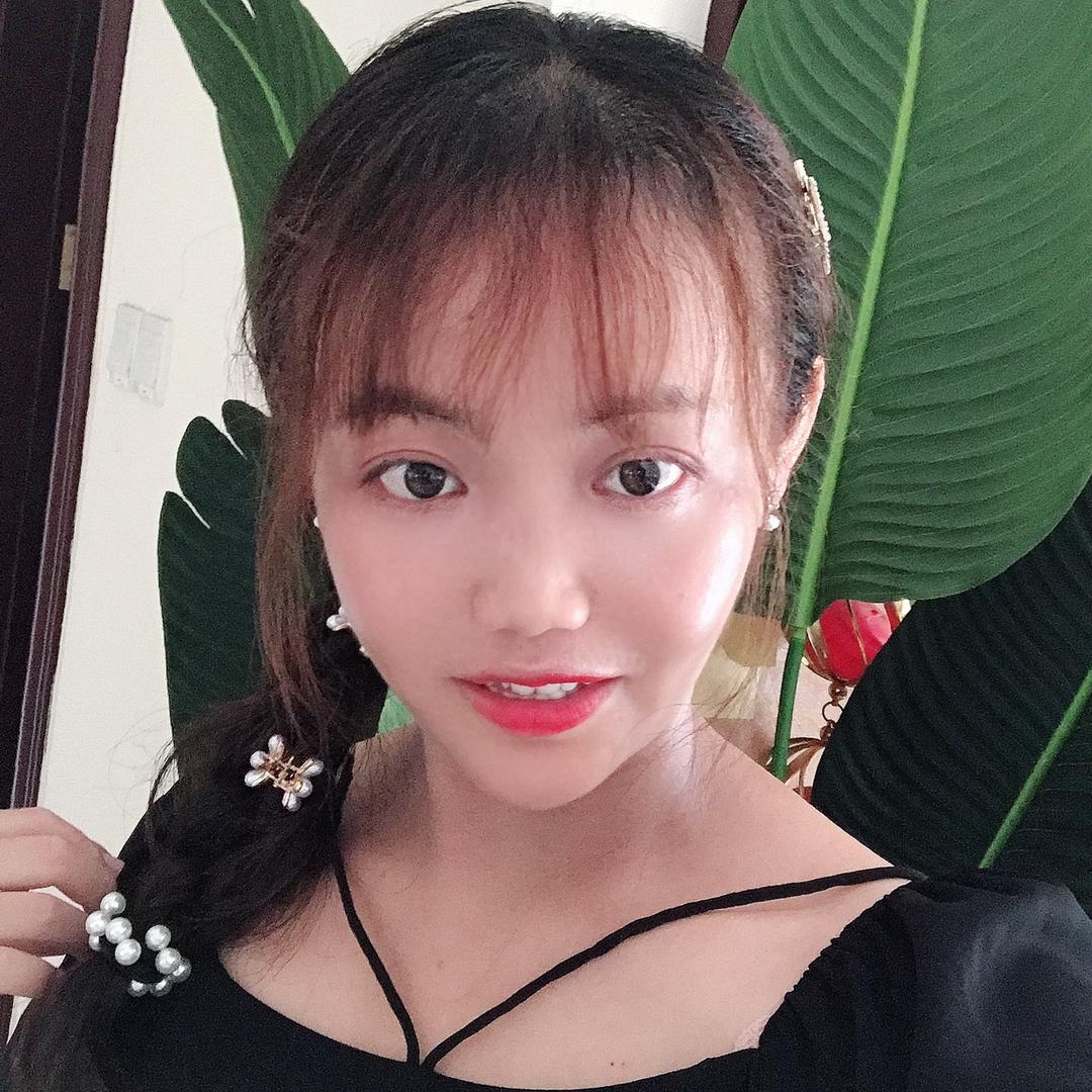 珍珍很努力（时尚好物🌼）