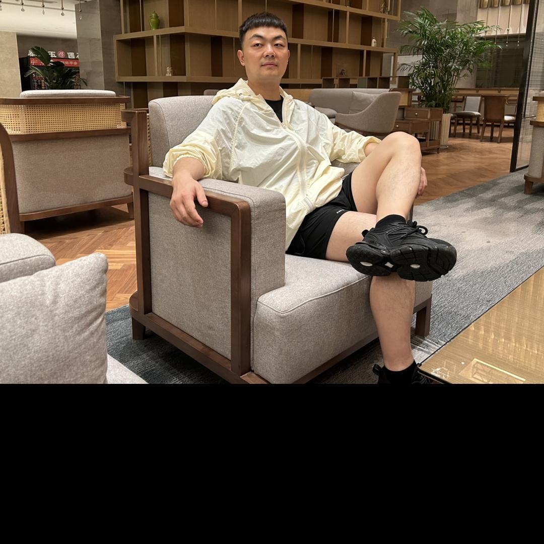新路路家服装店授权号