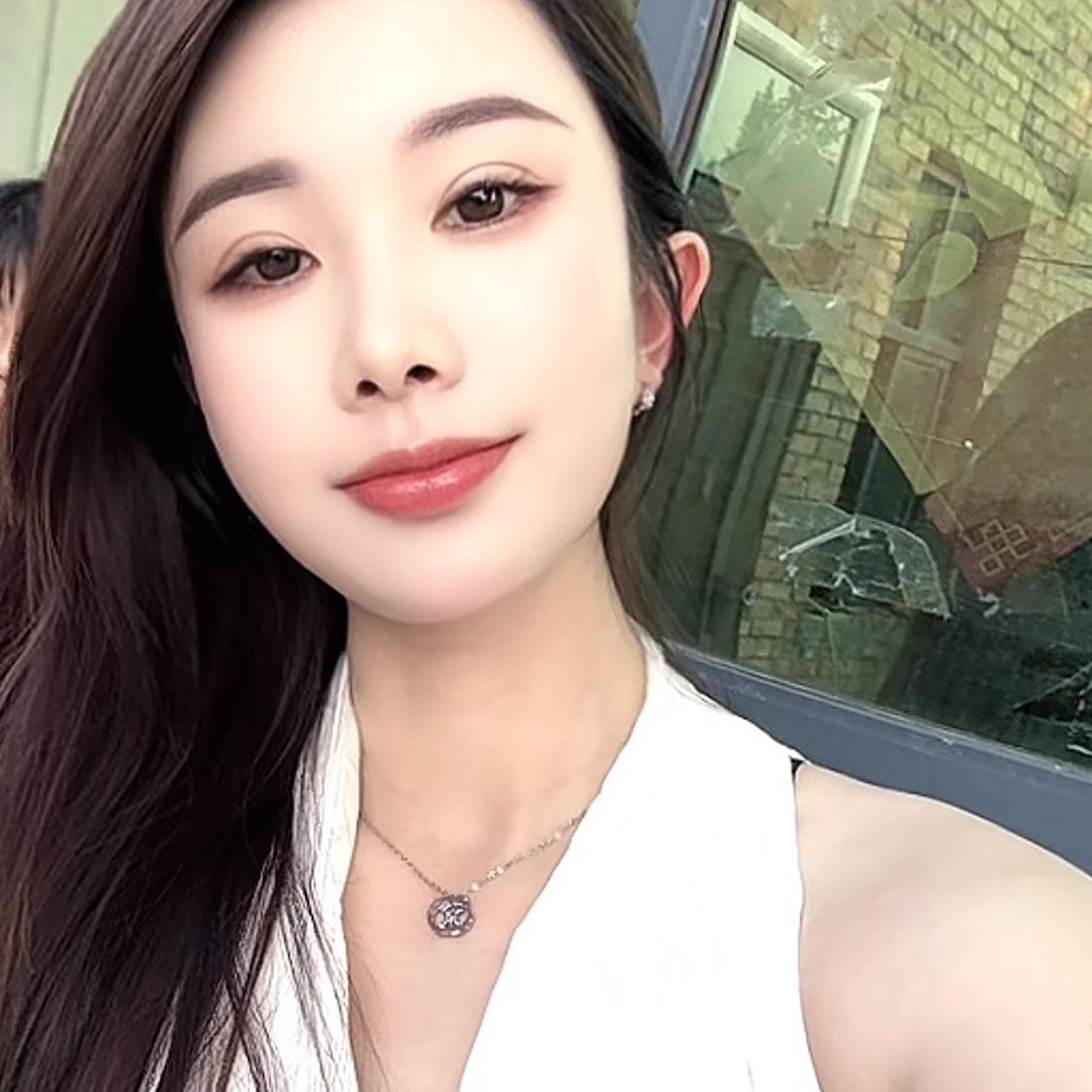 曼妮·纹绣