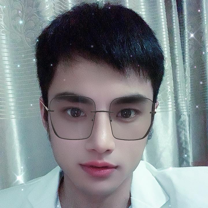 钱不凡@