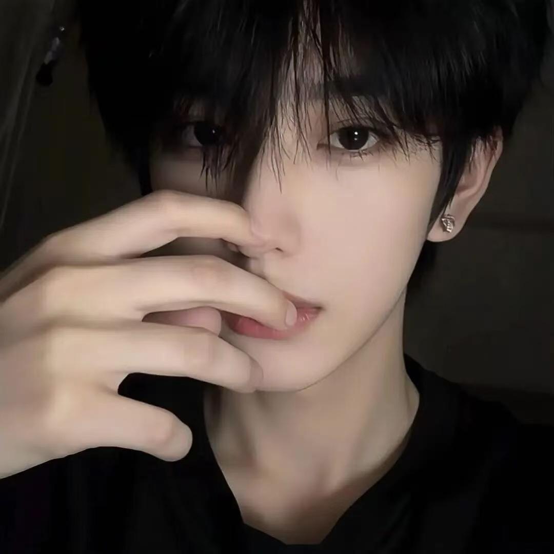 𝓞𝓷𝓵𝔂.酒剑离👑蓓勒爷