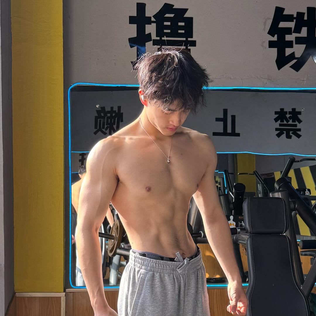 牛嘉骏