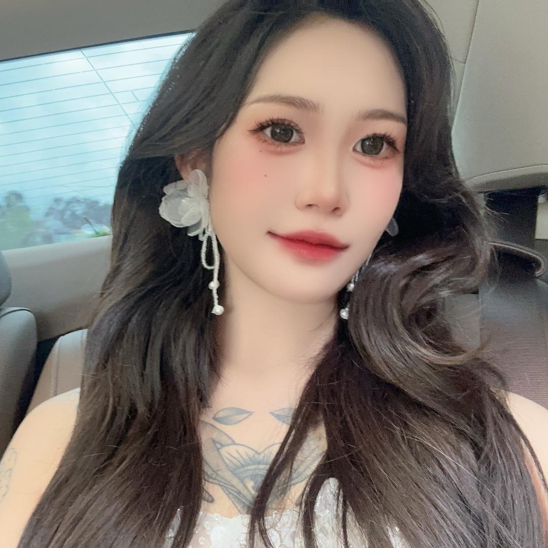 杨兽兽超甜🦄