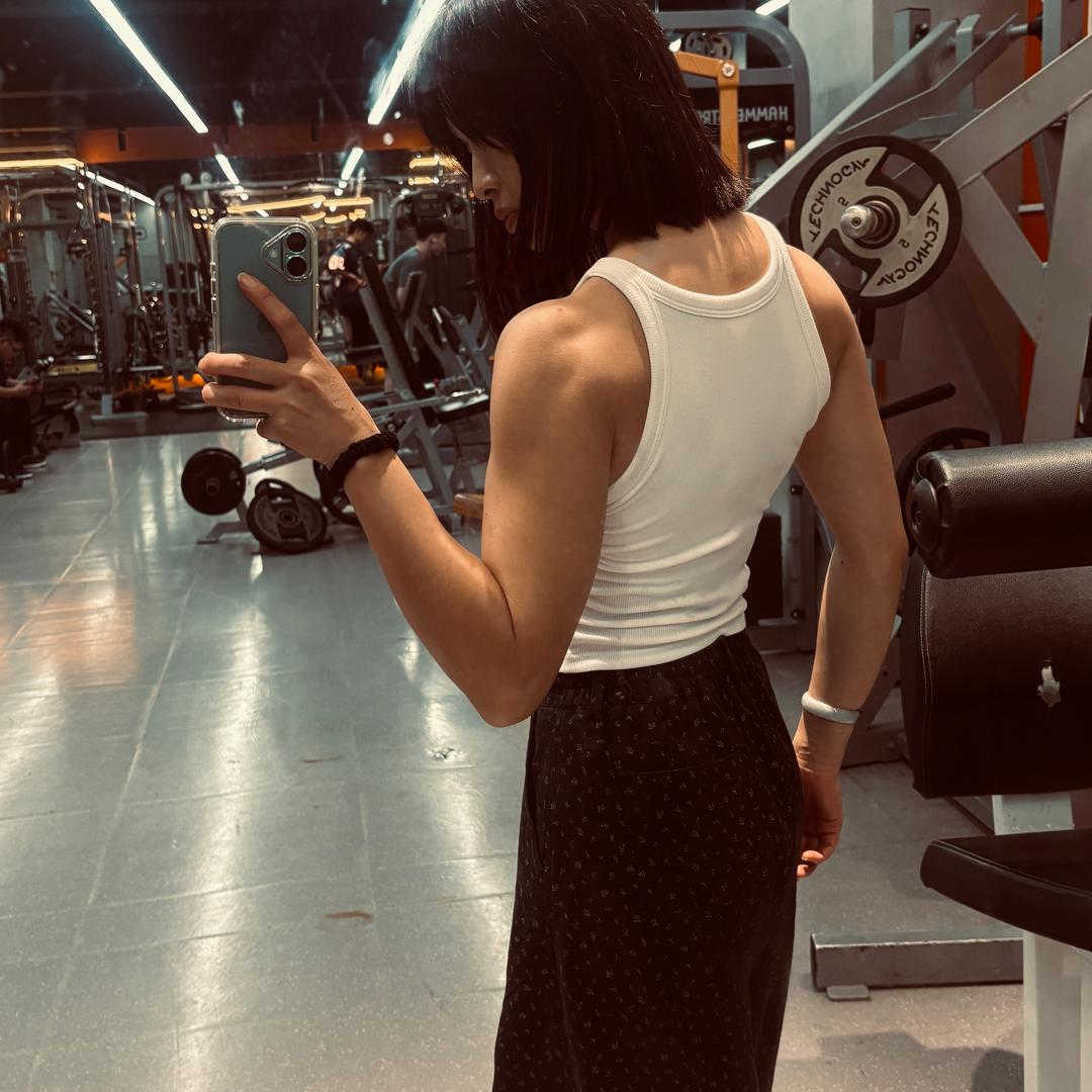 刘海不乱飞🏋️‍♀️