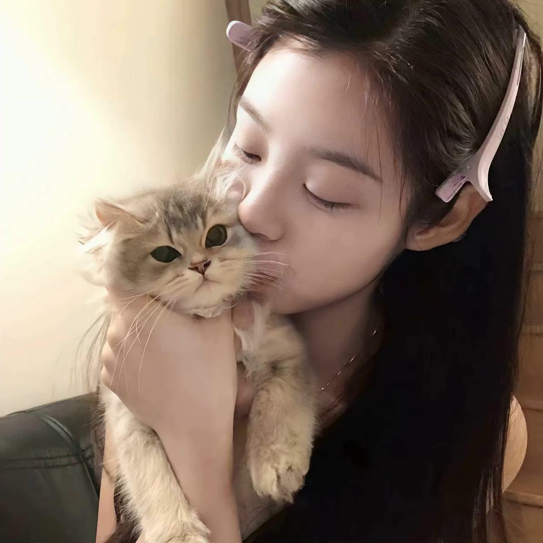 这个女人叫小美