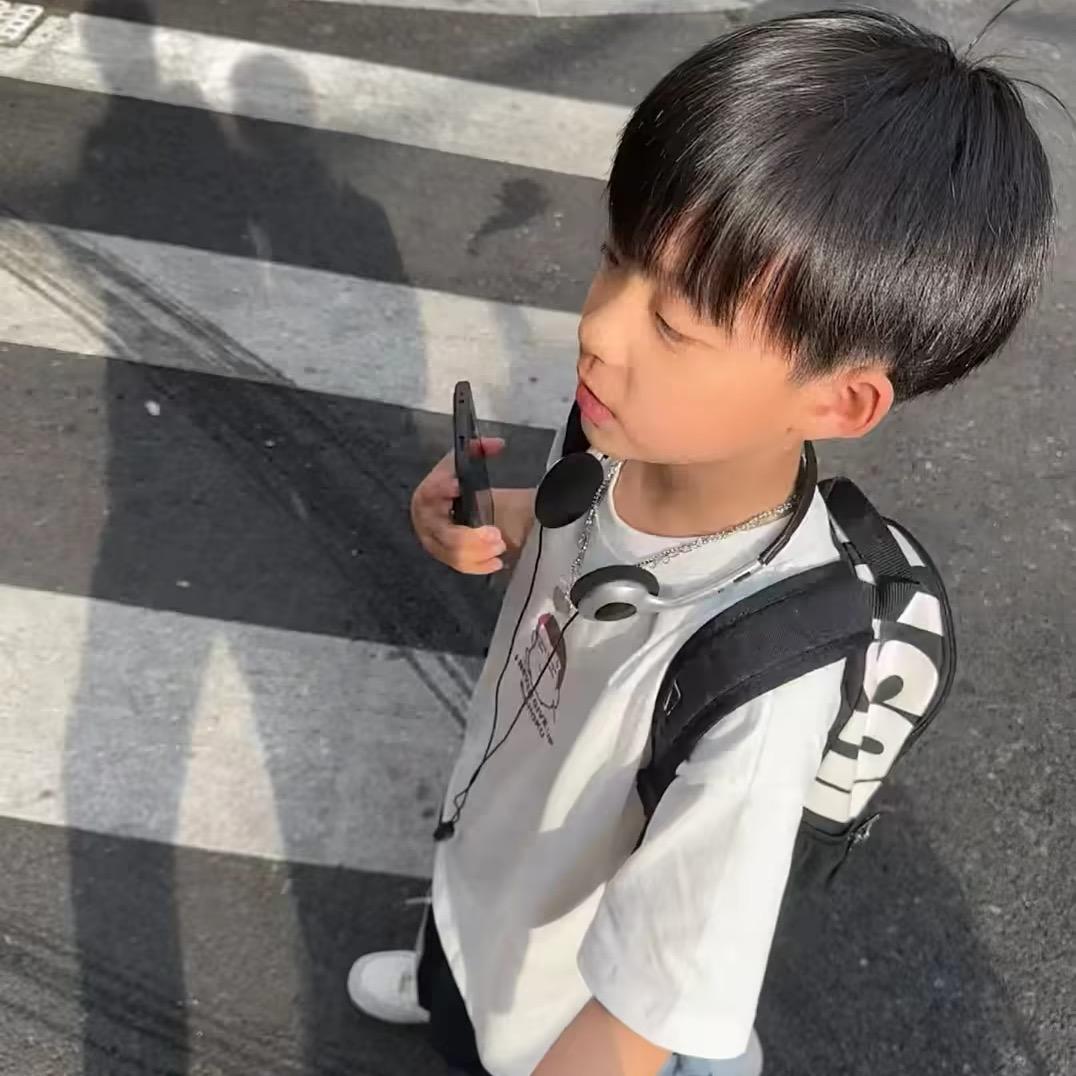 求人如吞三尺剑