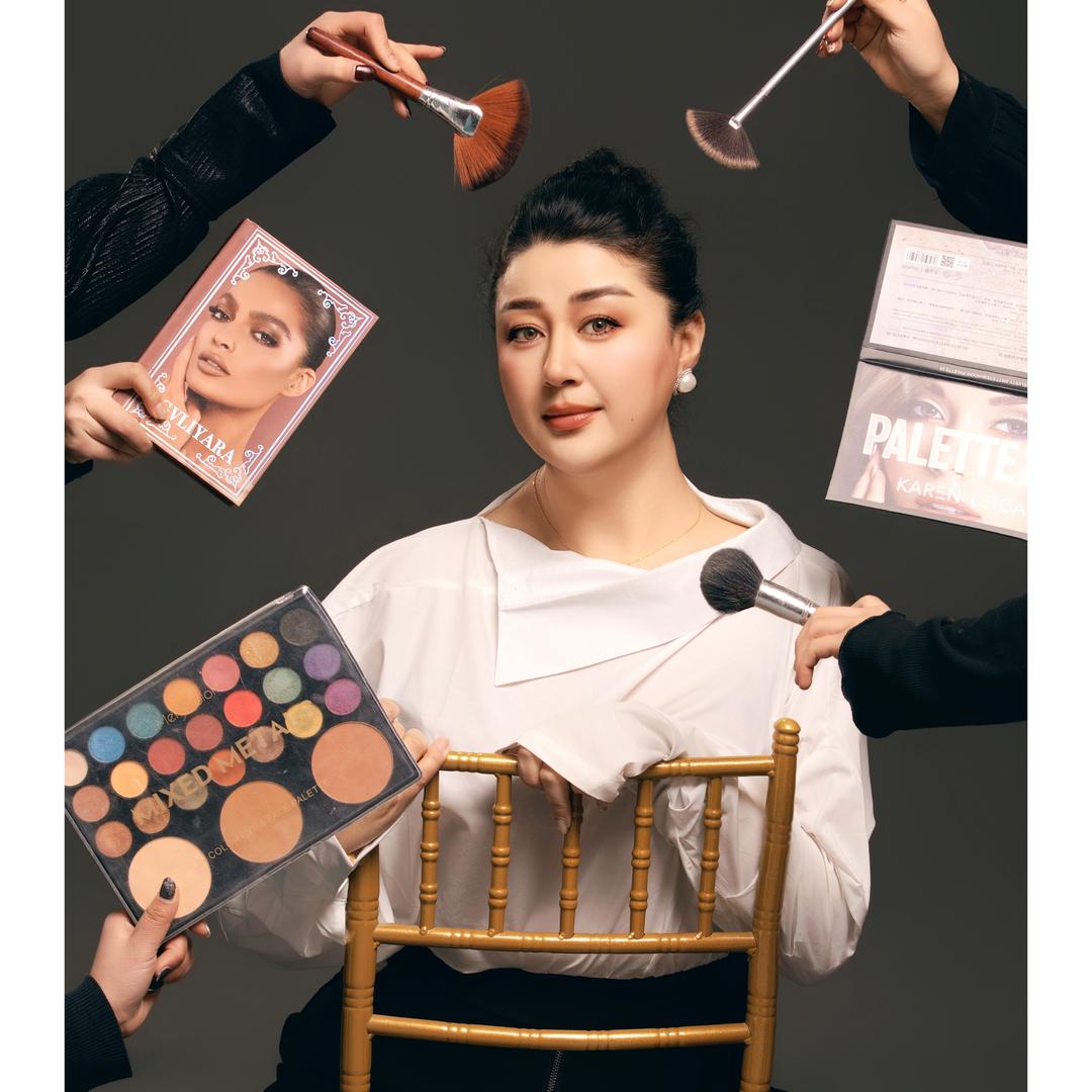 柯坪UZli 婚纱摄影高级美妆造型师迪拉