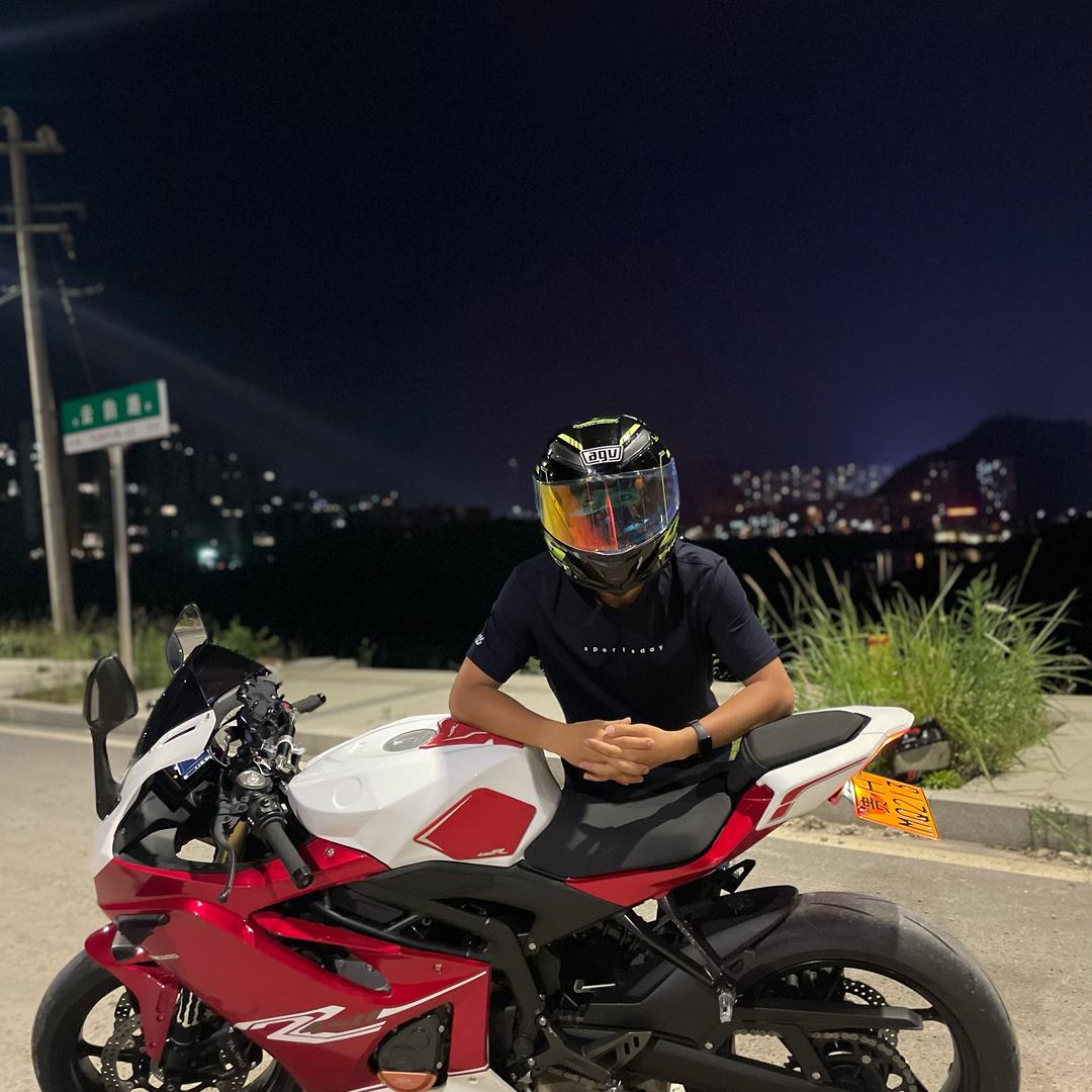 A奇遇机车-啊杜