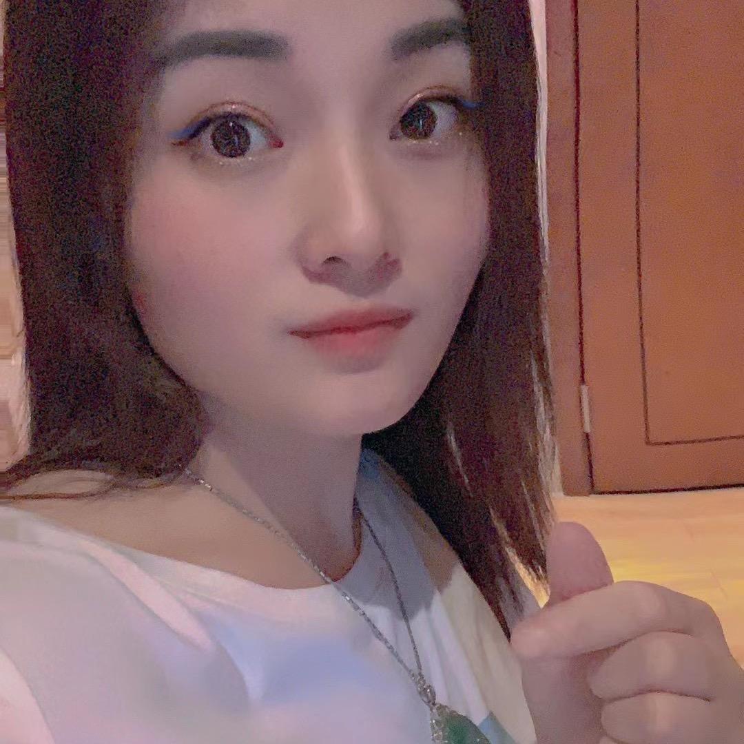 小胡☔️