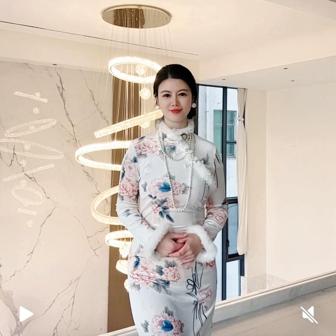 金山小姨(村花）