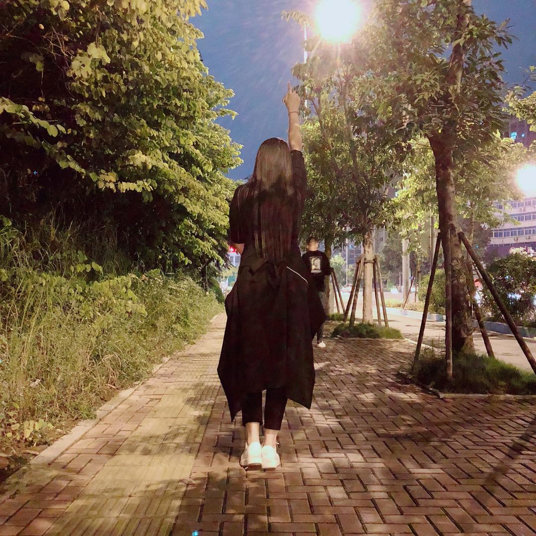 鄢然hold住姐
