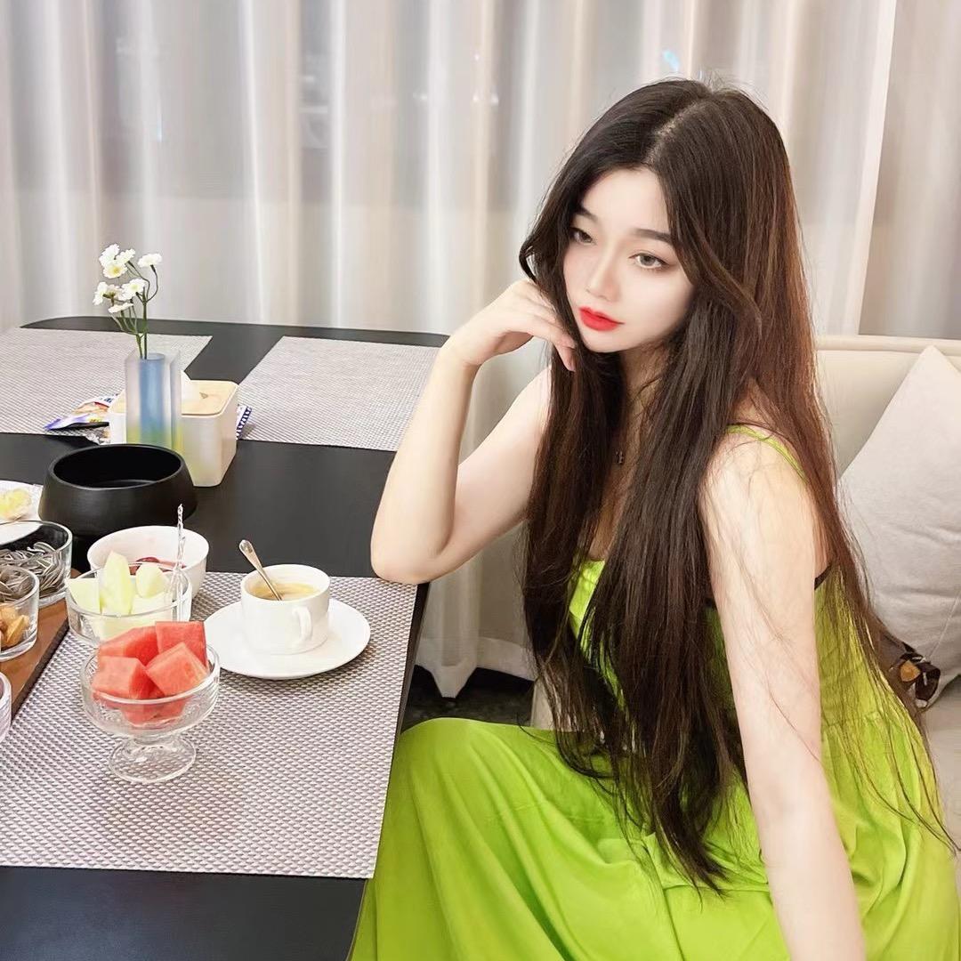 娜娜吖Na