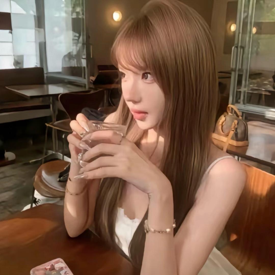 JunXovey.
