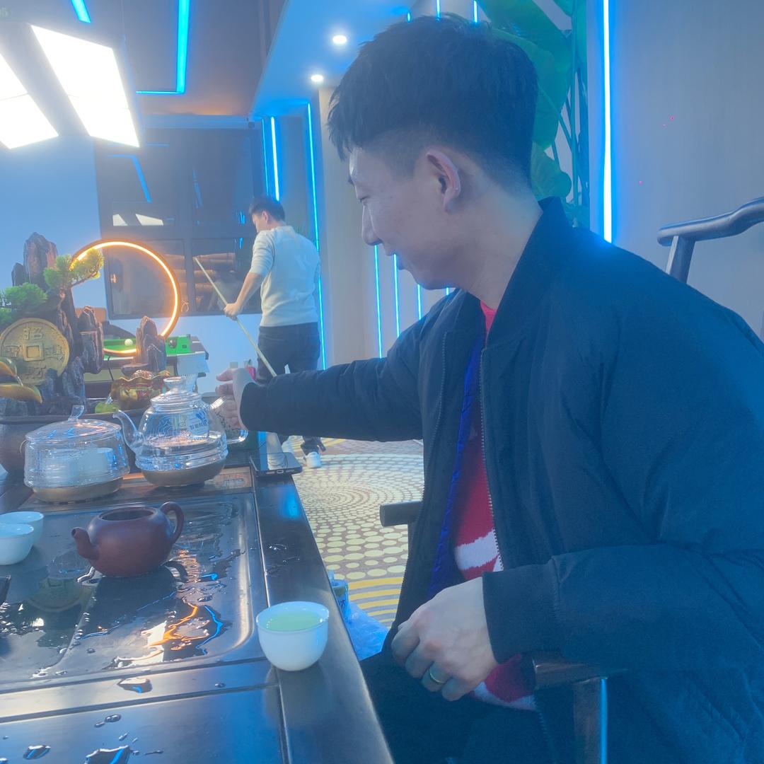 管伯乐