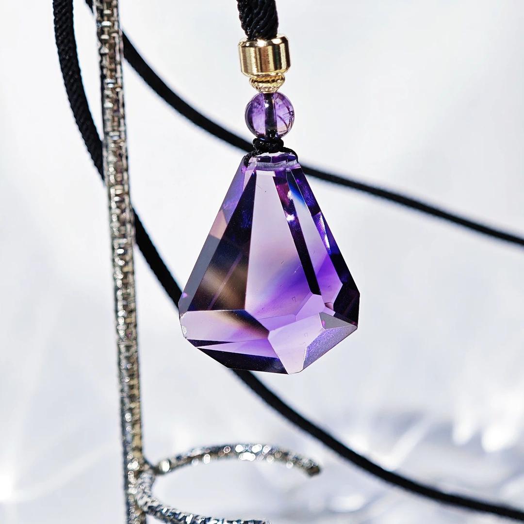 晶韵东方水晶珠宝