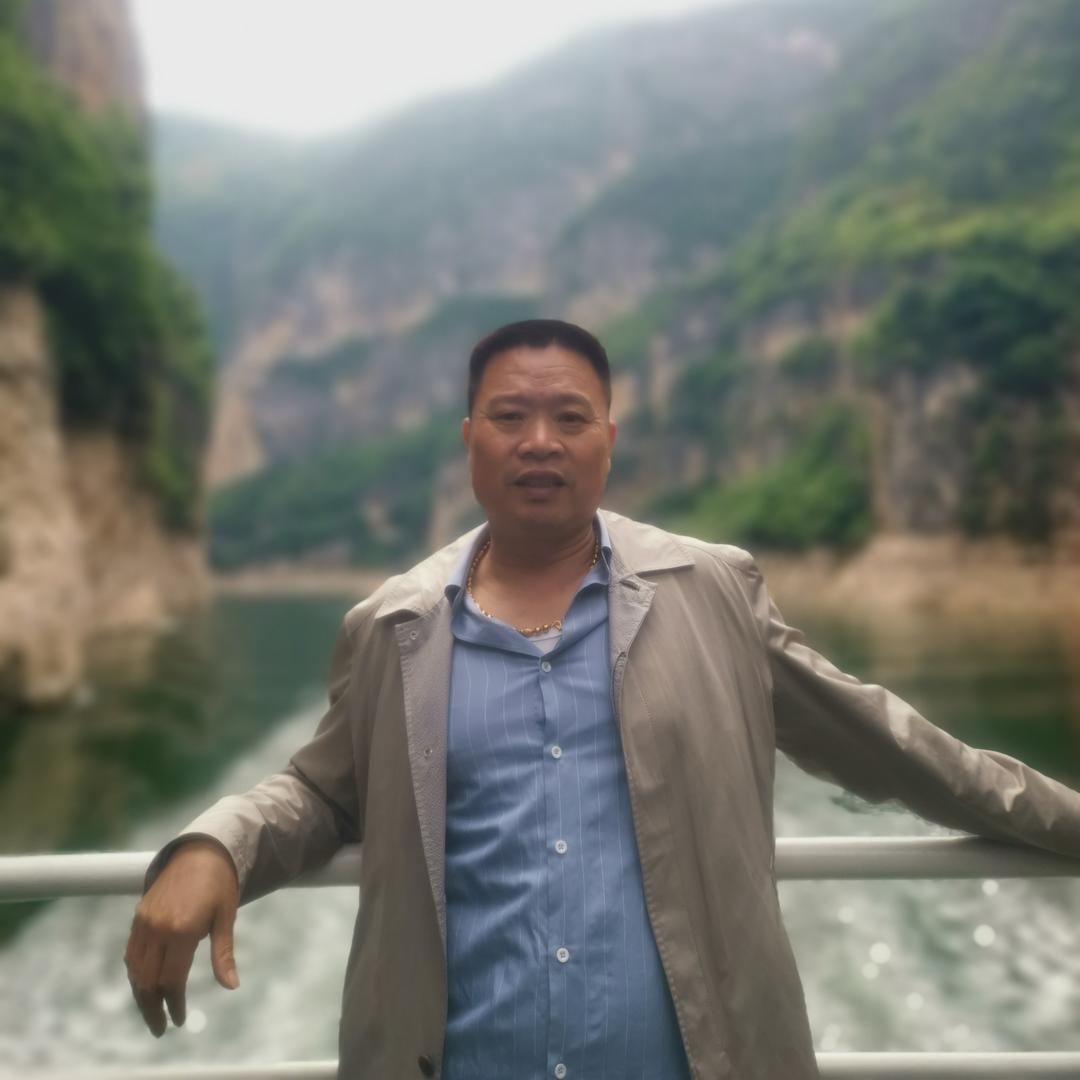 重庆长腾建筑劳务有限公司