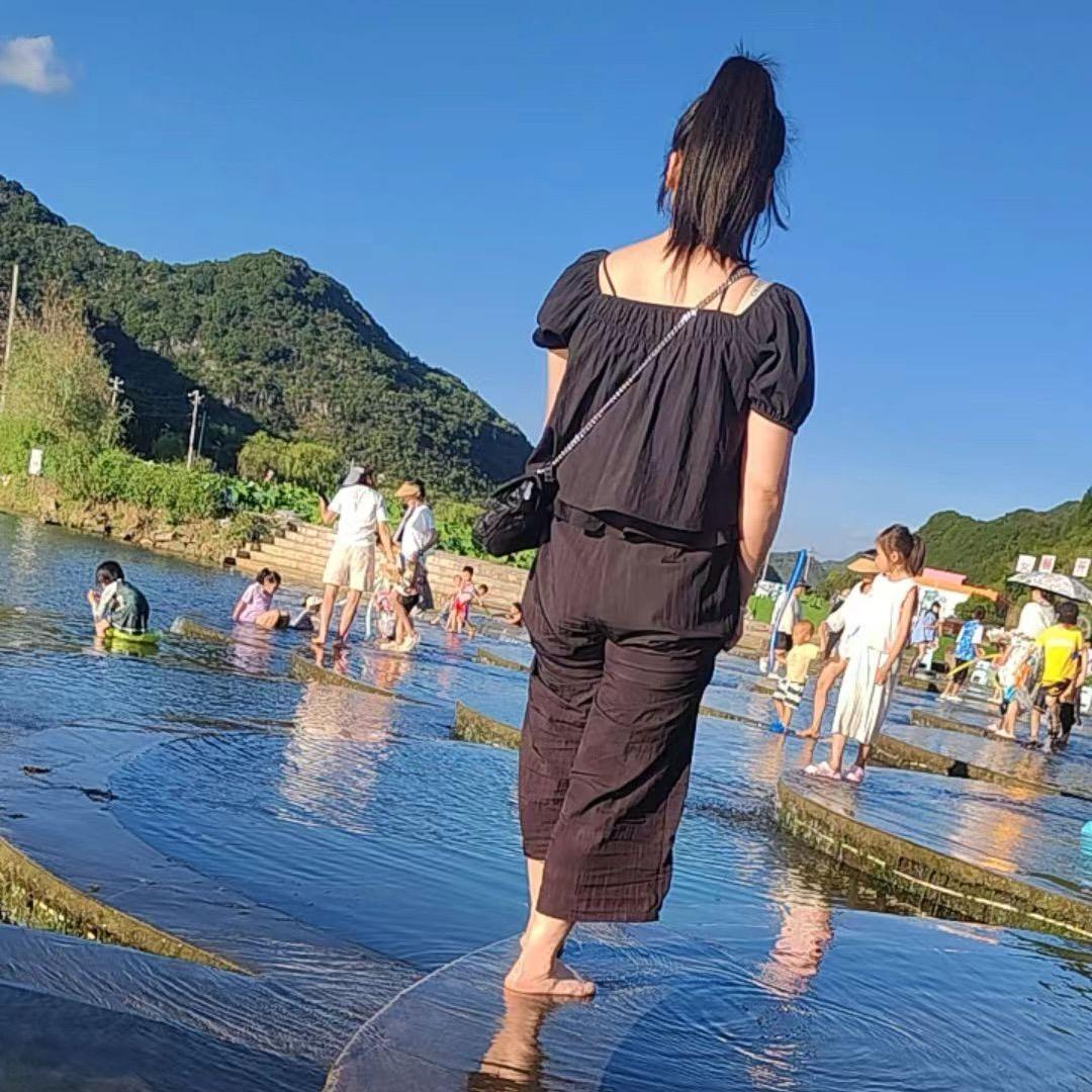 余  生ᥫᩄᐝ随 💦心🌊