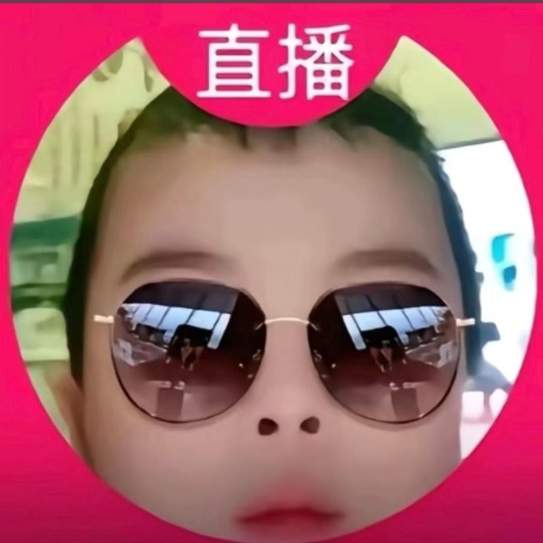 别偷看我的蟹黄堡秘方