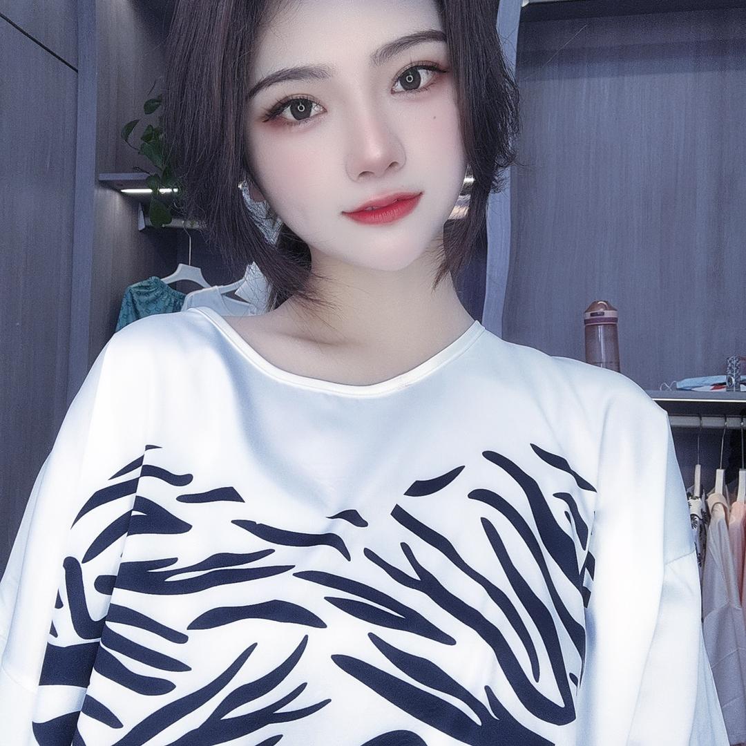 赛斯尼多元服饰严选铺