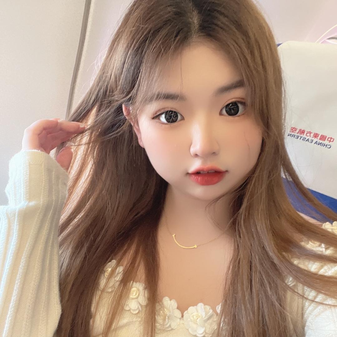 李芷殷（小怪瘦）